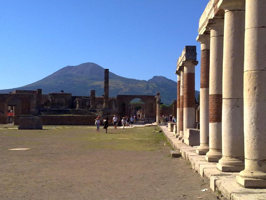 2-Hour Private Walking Tour of Pompeii - Timing, shoes, and how to get the best from 2 hours