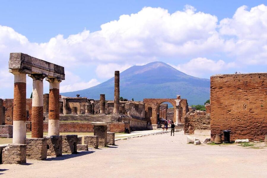 4H Pompeii Private Tour with Villa Dei Misteri included - Key highlights at a glance