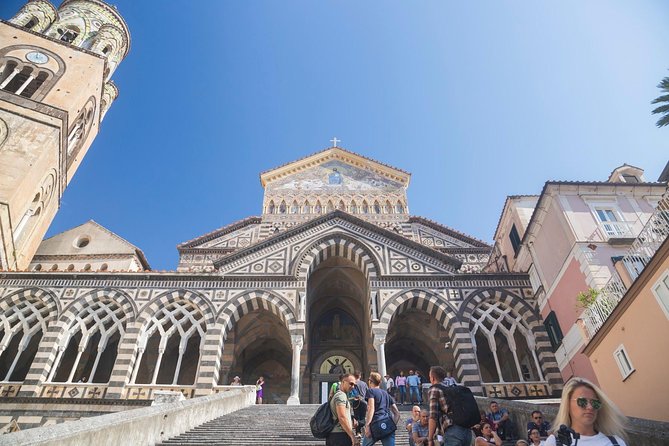 Amalfi Coast private driver to Ravello and Amalfi in total relax - Lunch above Positano and the wine question you should confirm