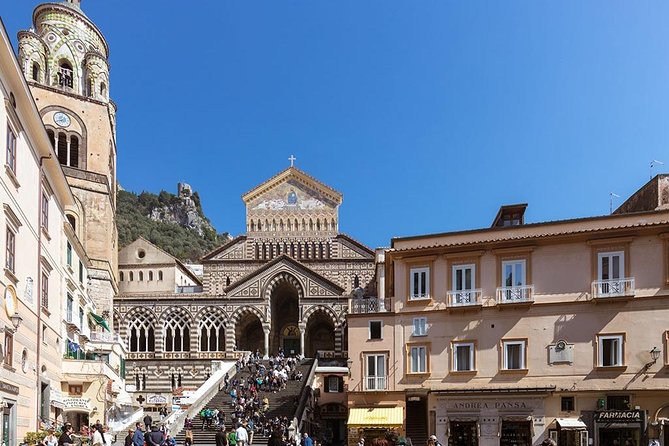 Amalfi Ravello Positano Tour - Ravello first: Villa Rufolo vibes and the Dragone Valley overlook