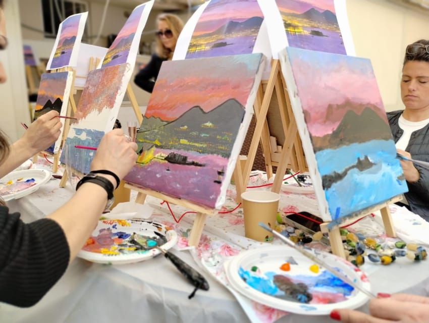 Art Workshop in Naples city centre with Aperitif - Naples Painting Experience: what you are really buying