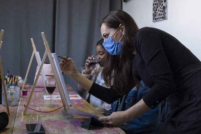 Art worshop with aperitif in Naples - The aperitif, wine, and the €4 bar voucher