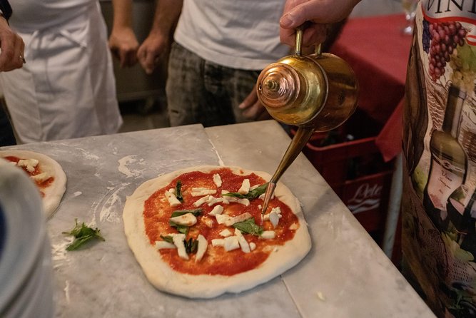 Authentic Pizza Making Class in Naples with Appetizers and Drink - Who this class is perfect for (and who should consider another option)