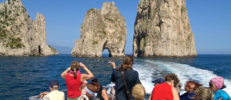 Capri boat experience from Naples - Key points to know before you go