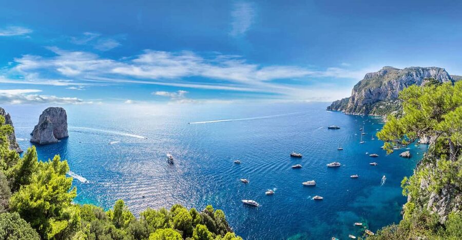 Capri boat experience from Naples - Meeting outside Caffè Beverello, then straight to Capri by hydrofoil