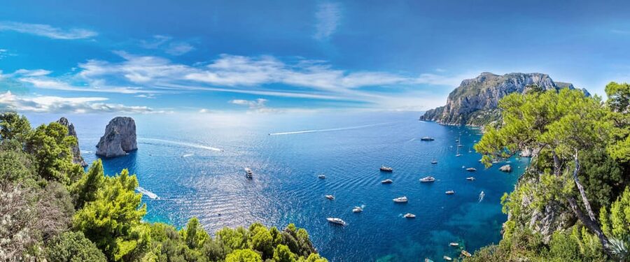 Capri boat experience from Naples - Getting back to Naples: funicular down, Marina Grande, and the return hydrofoil