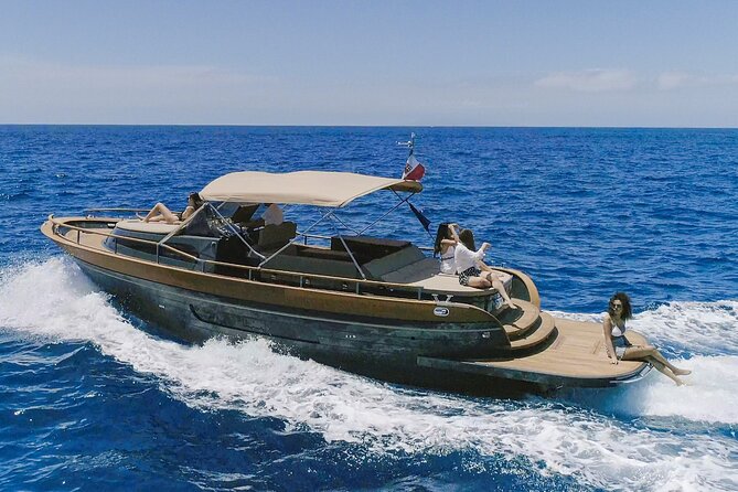 Capri Boat Tour from Naples – Small Group, Swim & Relax - Guides and skippers: the difference between smooth and chaotic