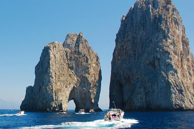 Capri Deluxe: First to Blue Grotto/Boat Ride Options from Naples - Capri Deluxe from Naples: what you are really buying