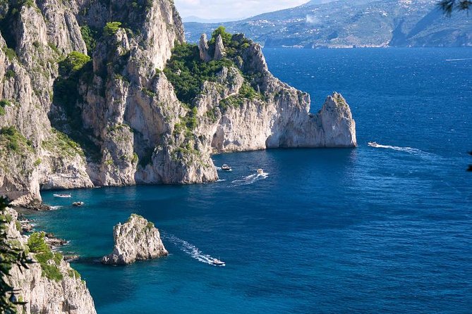 Capri Private Tour from Naples or Sorrento - Gardens of Augustus: panoramic walking with engineering-level cleverness