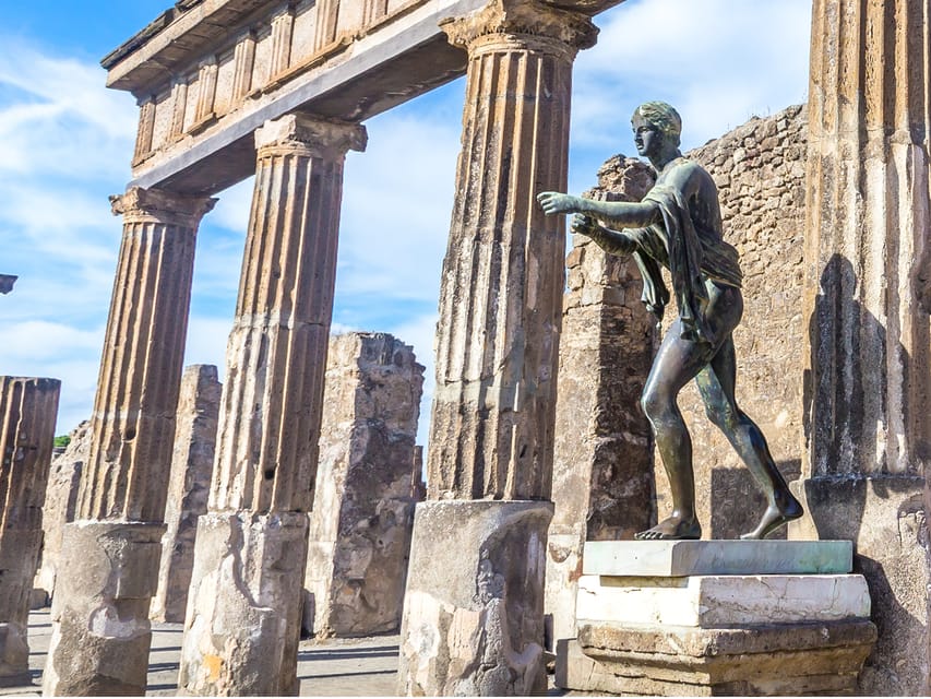 Castellammare di Stabia: Mount Vesuvius & Pompeii Ruins Trip - Vesuvius National Park: from 1,000 meters to the crater