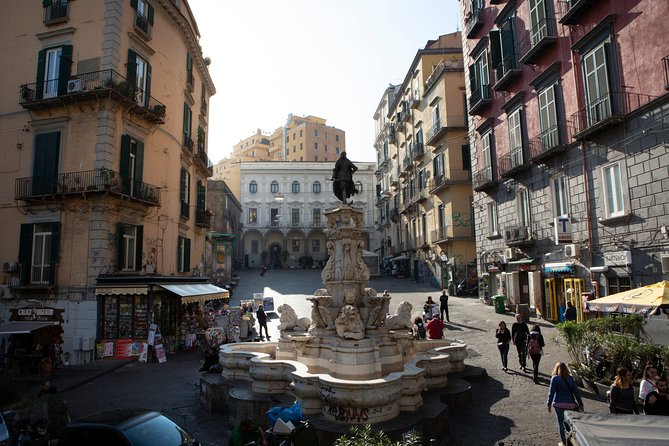 City Sightseeing Naples Hop-On Hop-Off Bus Tour - Riding smart: seats, earphones, and why Naples traffic changes everything