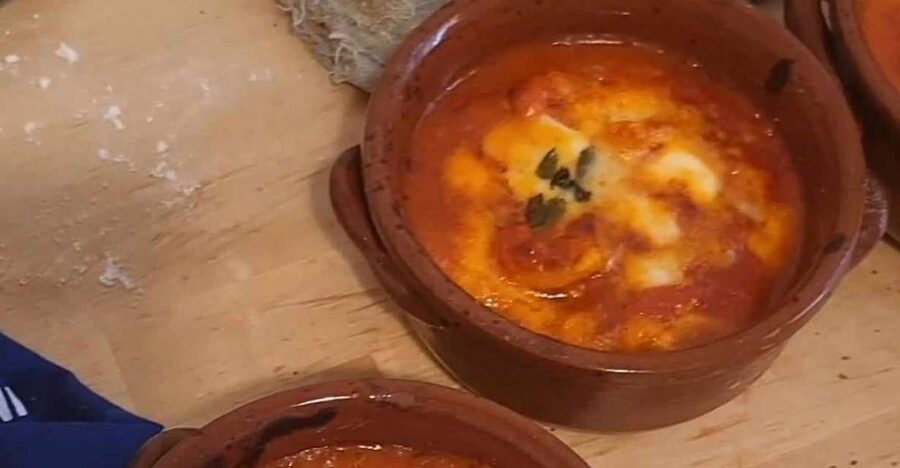 Cooking Class with Chef Alfio - The 2.5-Hour Gnocchi della Nonna alla Sorrentina Workshop