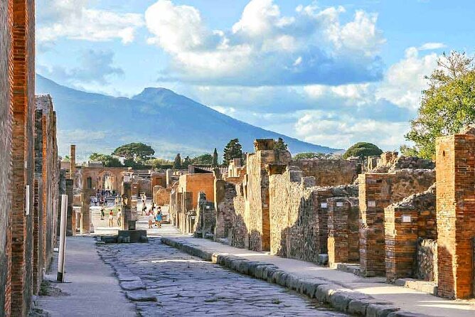Customizable Private Tour of Herculaneum & Pompeii - How a private Mercedes day makes Pompeii and Herculaneum feel easier