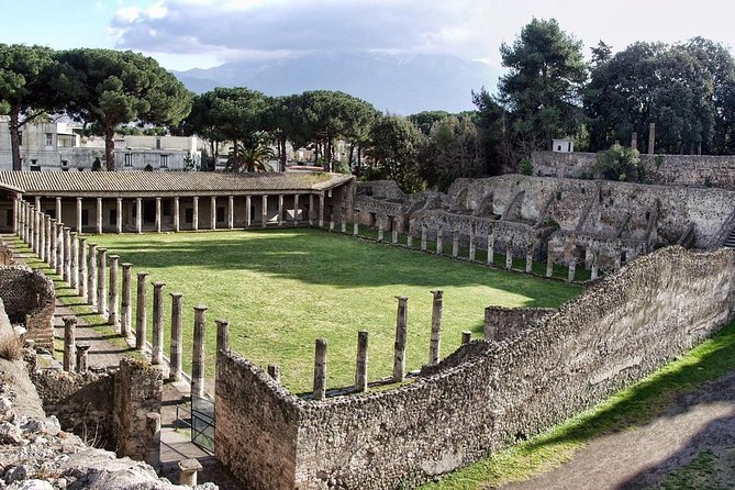 Day Trip to Capri, Blue Grotto, Sorrento & Pompeii Entry Tickets - Capri and the Blue Grotto: the boat ride that makes people plan months ahead