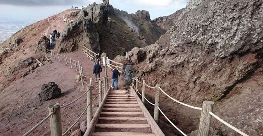 Day Trip to Pompeii & Vesuvius from Naples - Key things to know before you go