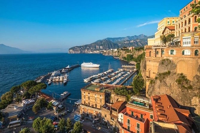 Daytrip from Naples port to Pompei, Sorrento & Positano - Sorrento in About an Hour: Shops, Views, and Smart Priorities
