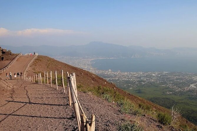 Discovering the Vesuvius - VIP tour / Small group - Price and value: what the €€ buys you in real terms