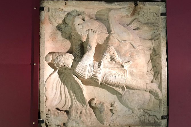 Esoteric Naples: Hidden Spots & Real Mysteries - Private tour pace, group size, and why it helps in Naples