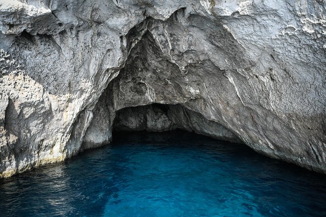 Explore Capri and Anacapri from Naples: Sea, City and Limoncello - Limoncello tasting and local flavor: the nice touch that is actually useful