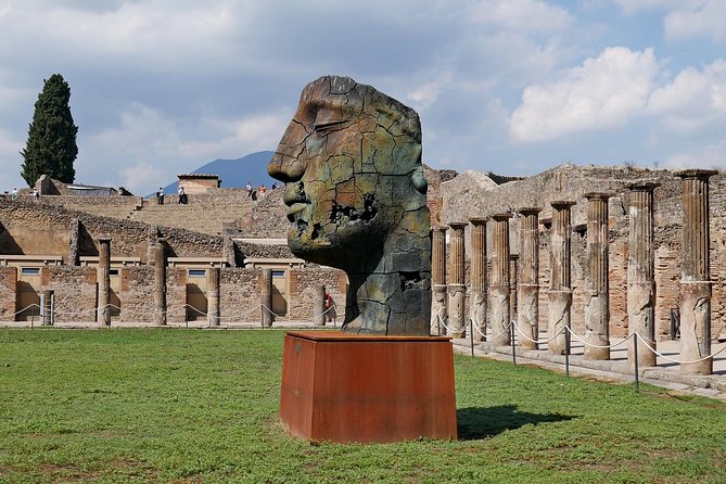 Explore Pompei Ruins with your Private Archaeologist - Getting to Hortus Pompei and staying on pace