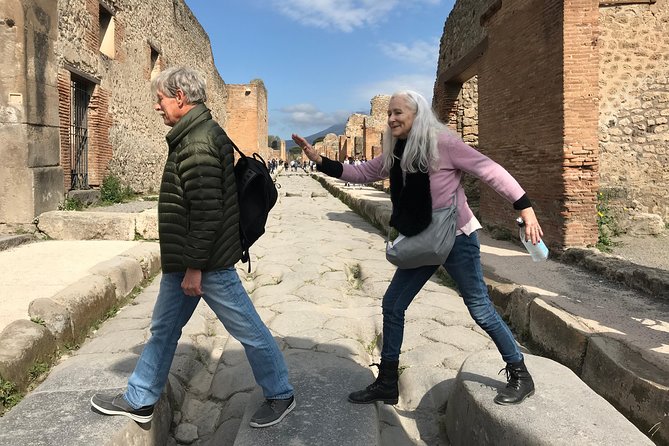 Explore Pompei Ruins with your Private Archaeologist - Should you book this Private Pompeii tour?