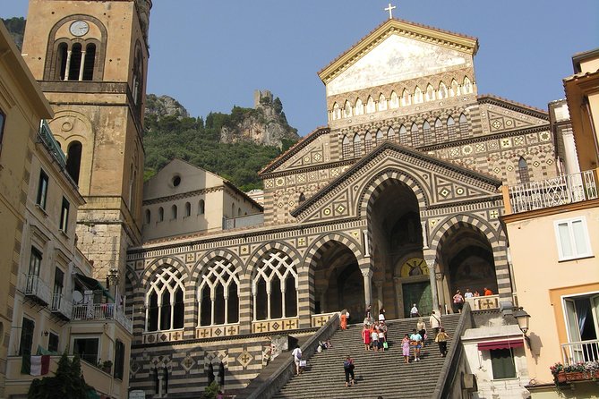 Explore Pompeii & Amalfi in One Day from Naples with Free Time - Naples pickup to Pompeii: coach comfort, timing, and onboard commentary
