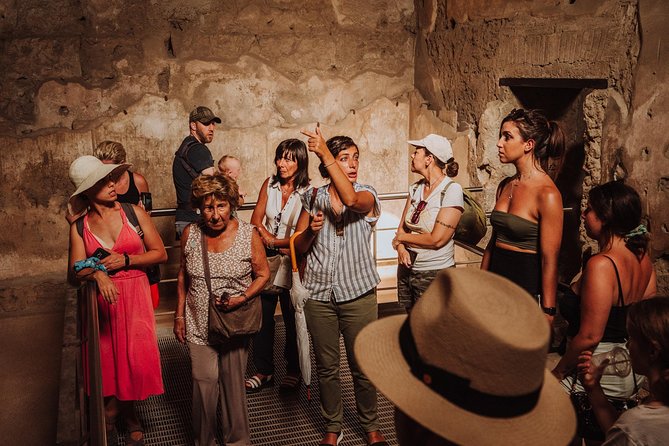 Explore Pompeii with an Archaeologist - Key things I’d circle before you go
