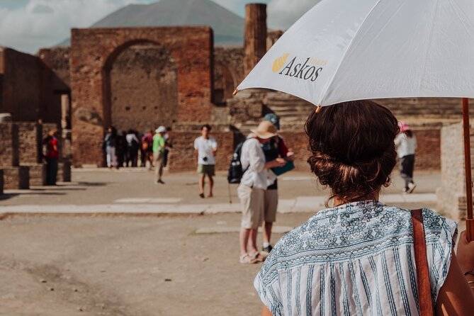Explore Pompeii with an Archaeologist - Small group flow: pace, questions, and how to avoid tuning out