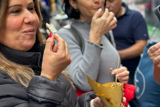 food Tour in the Spanish Quarter of Naples - Stop 3: Sonia’s limoncello shop and bruschetta that actually tastes local
