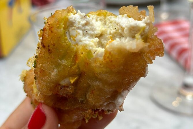 food Tour in the Spanish Quarter of Naples - Stop 2: Crocchè and arancini, Naples street food done right