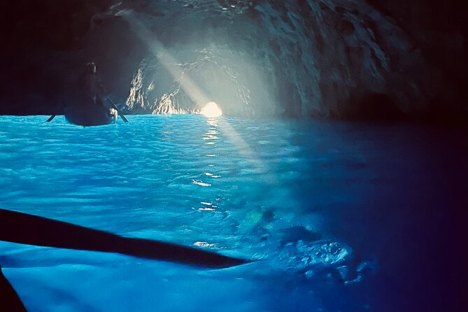 From Castellammare di Stabia: Capri Blue Grotto Boat Day Tour - Blue Grotto Hour: The Magic, Plus the Weather Reality