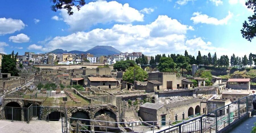 From Naples: Day Trip to Herculaneum with skip the line - Key Things I’d Focus On Before You Go
