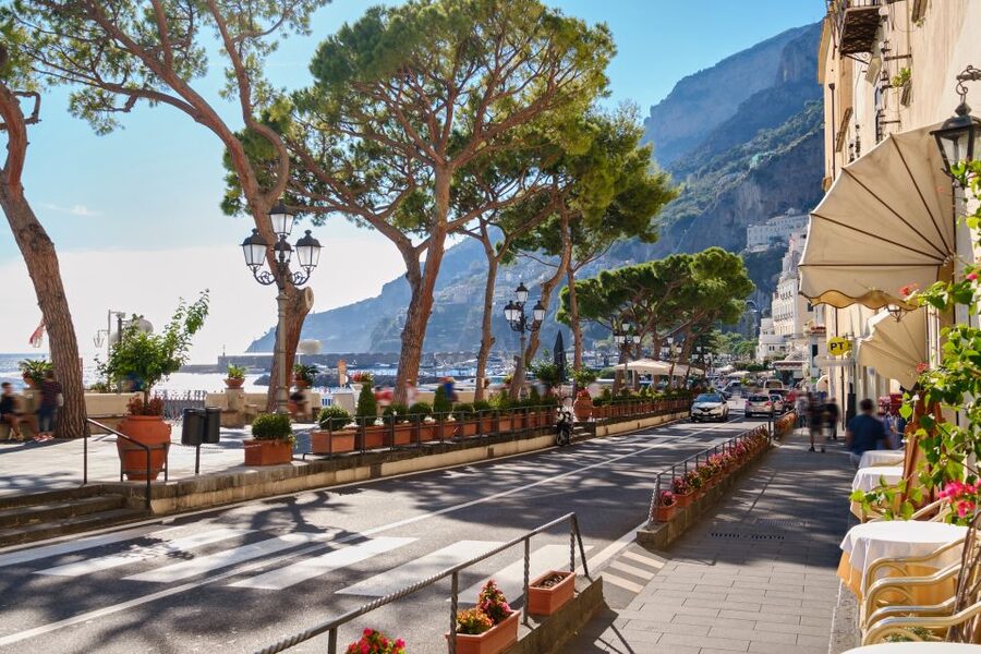 From Naples: Ferry to Amalfi and Positano - Getting on board at Molo Beverello, and what to bring