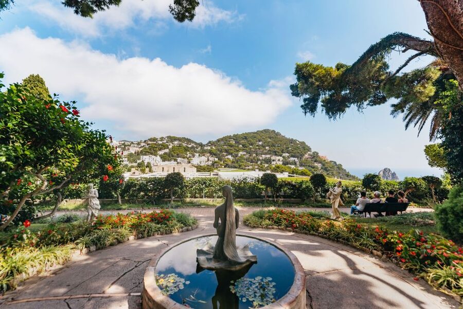 From Naples: Gulf of Naples & Capri Sightseeing Boat Tour - Capri on foot: using your 3 to 4 hours well