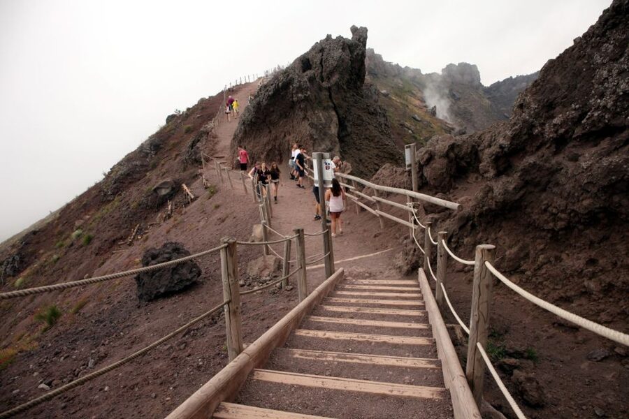 From Naples: Herculaneum, Mount Vesuvius & Pompeii Day Trip - Why This Naples Day Trip Works: Roman Ruins and a Volcano in One Loop