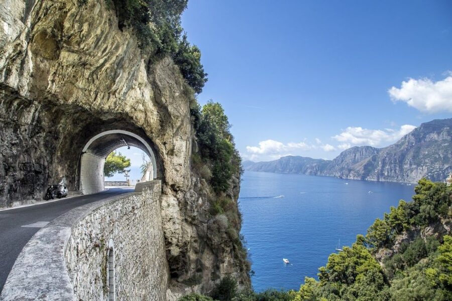 From Naples: Pompeii & Amalfi Coast Full-Day Trip with Lunch - Guides and drivers: what you should look for on the day