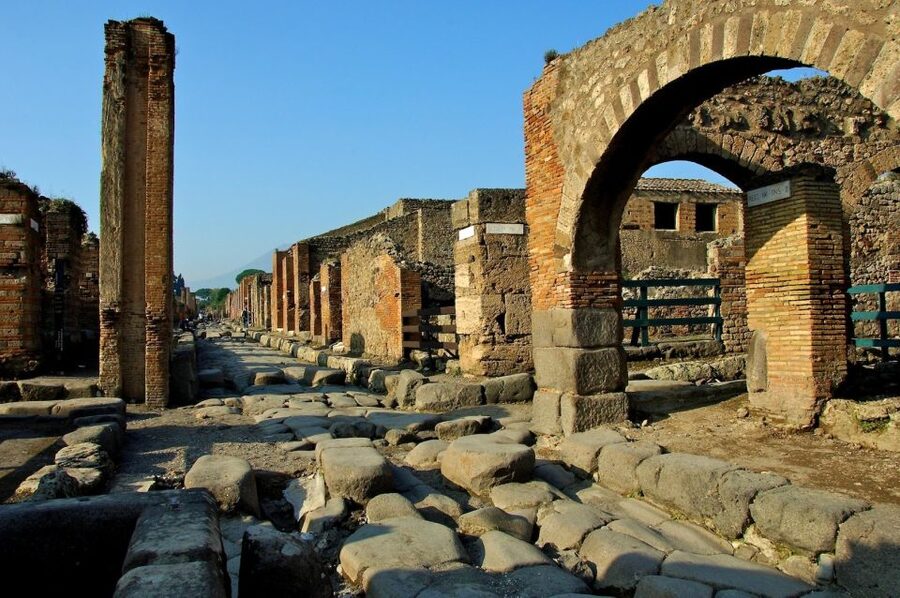 From Naples: Pompeii and Amalfi Coast Full-Day Private Tour - Quick hits before you go