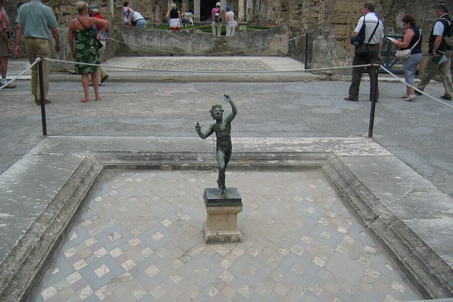 From Naples: Pompeii and Herculaneum Tour with Lunch - Pompeii in about 2 hours: where to focus for real understanding
