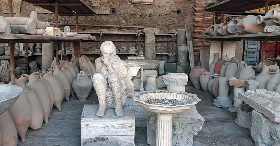 From Naples: Pompeii and Herculaneum Tour - Ercolano (Herculaneum) first, with 2.5 hours to wander
