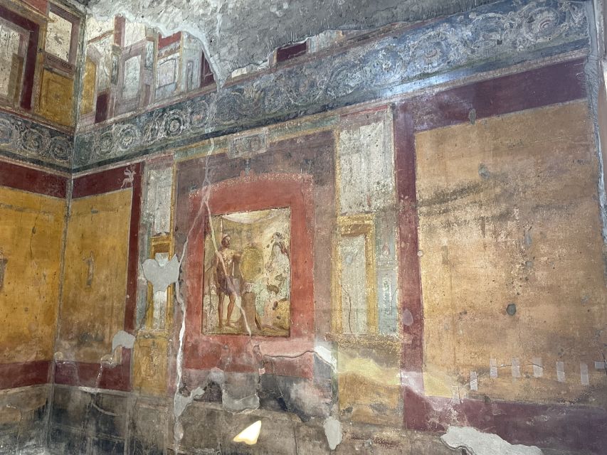 From Naples: Pompeii Guided Tour with Skip-the-Line Tickets - Pacing, photo time, and crowd avoidance that can feel like a win