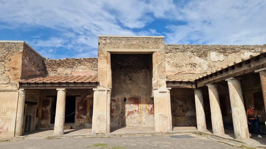 From Naples: Pompeii & Sorrento Shore Excursion with Lunch - The full itinerary, with realistic pacing
