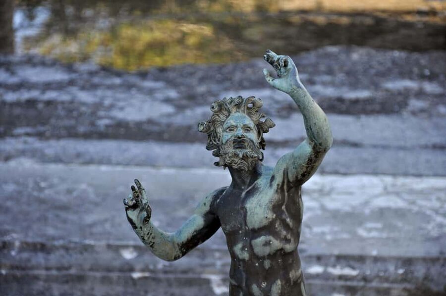 From Naples_ Pompeii Tour_Skip the line ticket + audioguide - 5 hours in Pompeii: how to plan for pacing and comfort