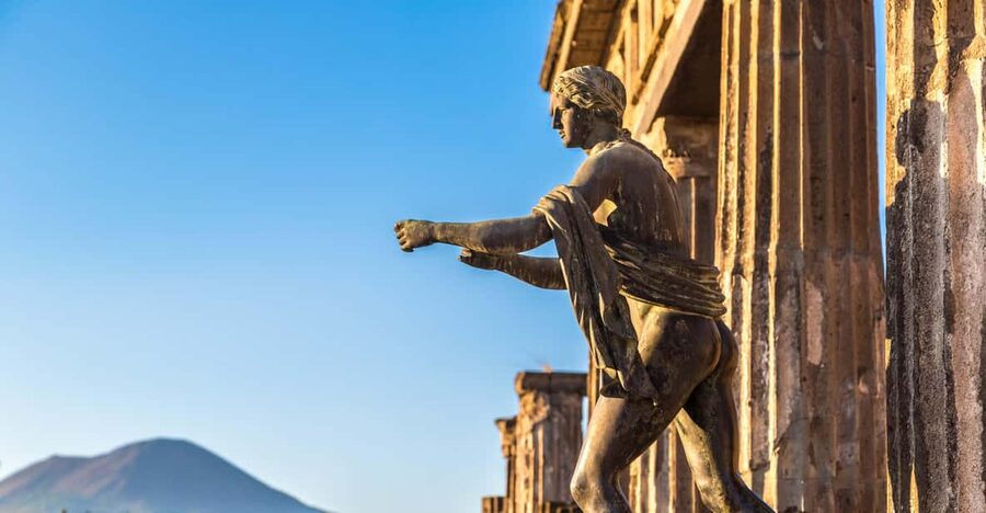 From Naples Port: Pompeii+ Amalfi Tour - Meeting in Naples Port: Getting On Without the Fuss