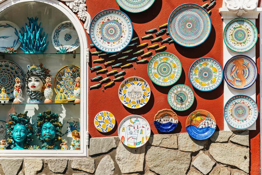 From Naples: Positano and Amalfi Boat Tour with Drinks - Drinks and snacks onboard: the nice part of not thinking