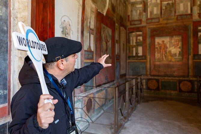 From Naples: Private Tour Pompei and Sorrento with lunch - Pompeii with a private guide, plus tickets handled