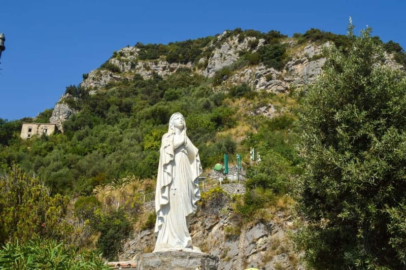 From Naples/Salerno: Pompeii, Sorrento, and Positano Tour - Live commentary and the value of being driven instead of navigating