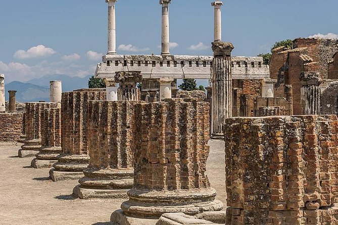 From Naples: Skip the Line Pompeii Guided Tour – Small Group - Guide Experience: When Names Like Tom, Anna, Teresa, and Antonio Show Up