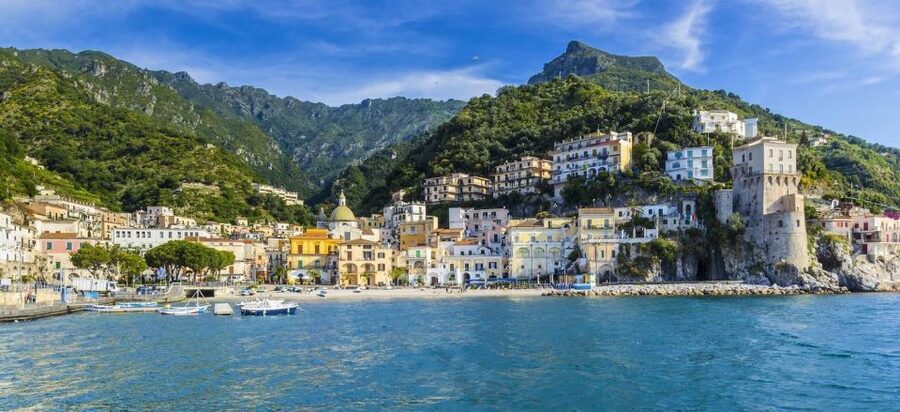 From Naples: Sorrento and Amalfi Coast Shared Day Trip - Timing and pacing: why one hour per town feels both perfect and frustrating