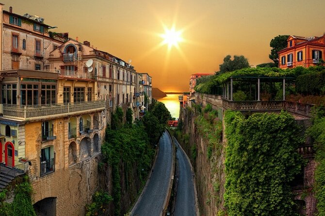 From Naples: Tour of the Amalfi Coast, Sorrento, and Pompeii - How the drive and group size shape your whole experience