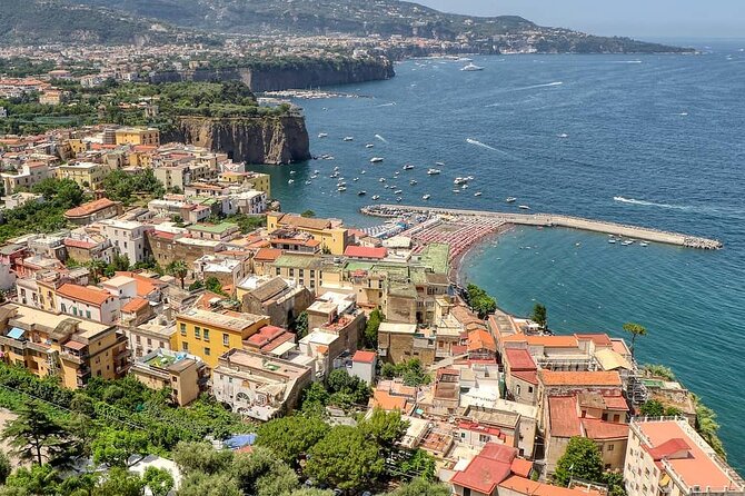 From Naples: Tour of the Amalfi Coast, Sorrento, and Pompeii - Positano in about an hour: how to make 60 minutes count